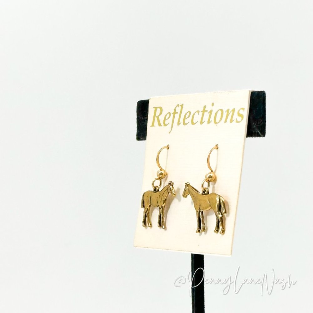 NWT Reflections Gold Plated Horses Dangle Hook Earrings - Picture 4 of 4